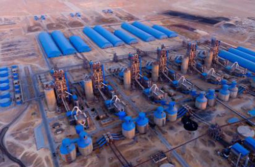 由鵬飛集團供貨的6×6000TPD水泥回轉(zhuǎn)窯、立磨成功投產(chǎn)